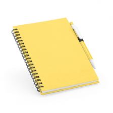 Notebook whit a pen 