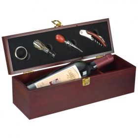 Wine set in luxury box